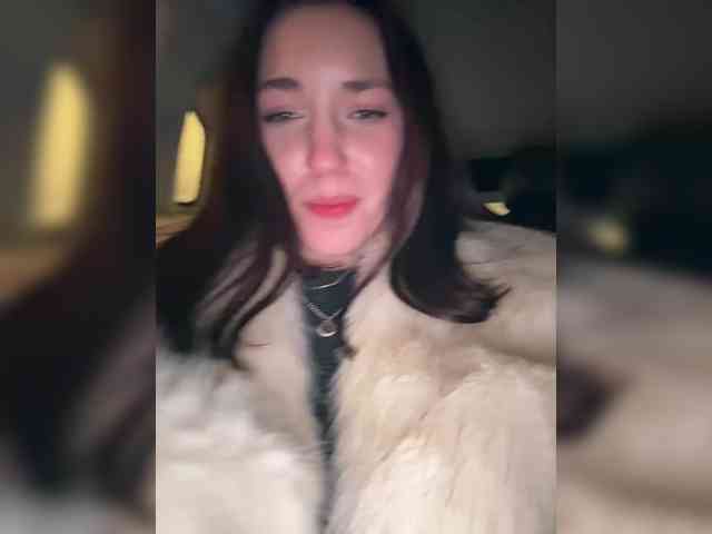 -Your-Michelle- webcam