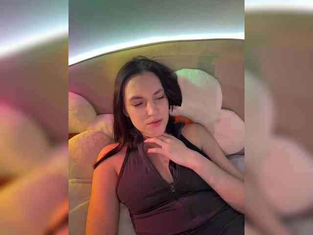 -Your-Michelle- webcam