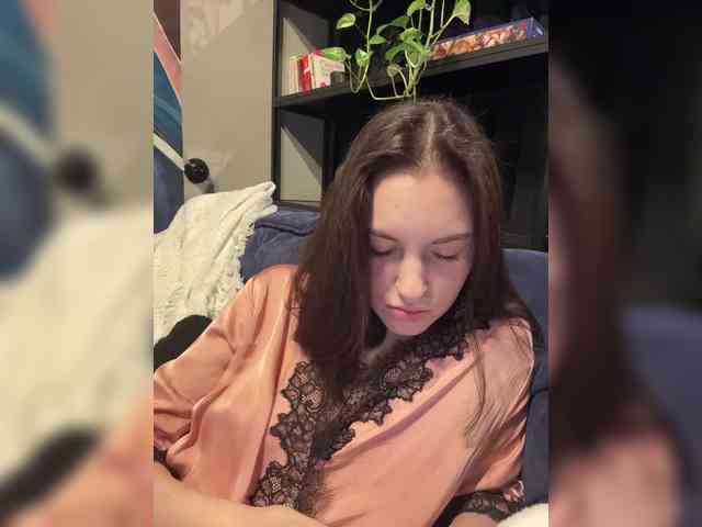 -Your-Michelle- webcam