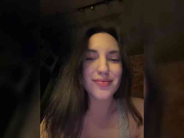 -Your-Michelle- webcam