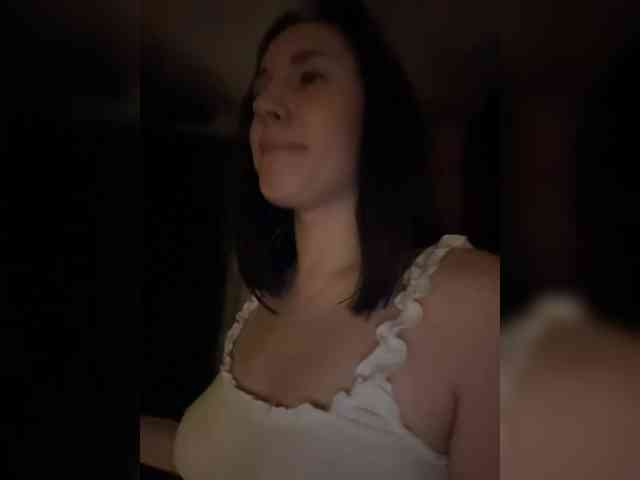 live chat free -Your-Michelle-