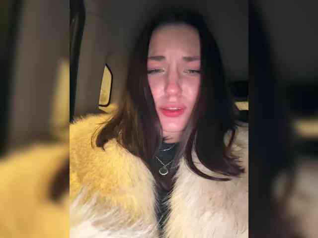 -Your-Michelle- webcam