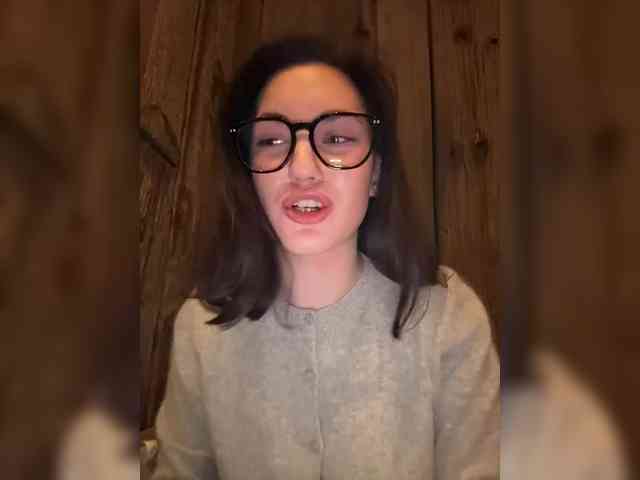 -Your-Michelle- webcam