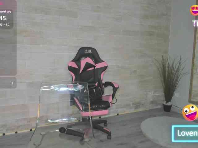 LexiBlazee webcam