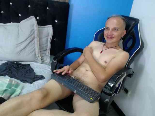 DaddyPoweer