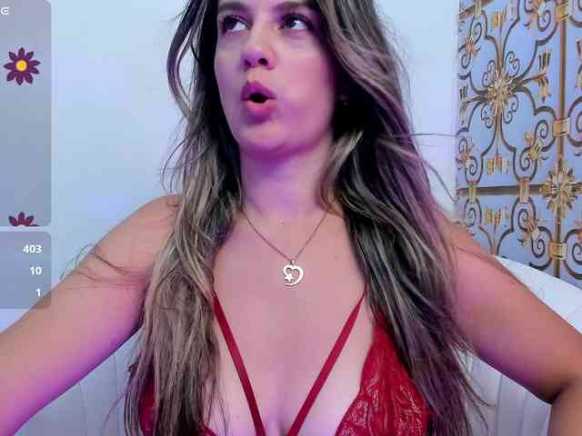 BlondieCutee BlondieCutee