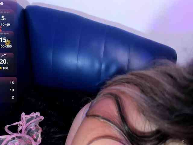 BlondieCutee BlondieCutee