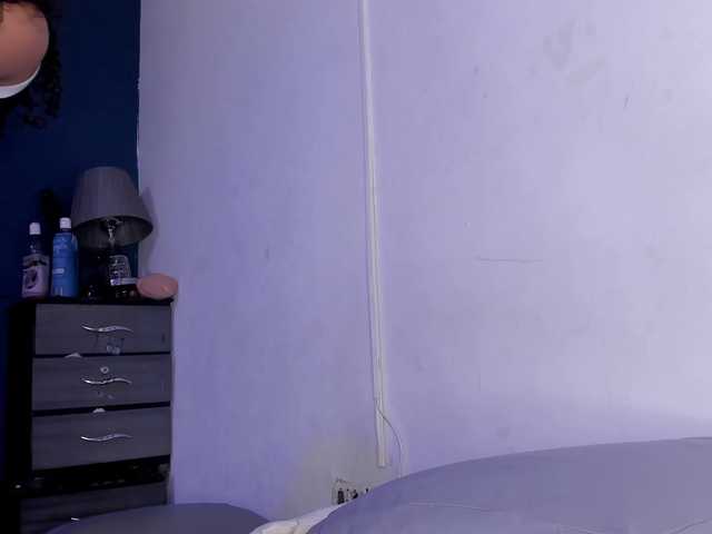  Bemylover11 chat room