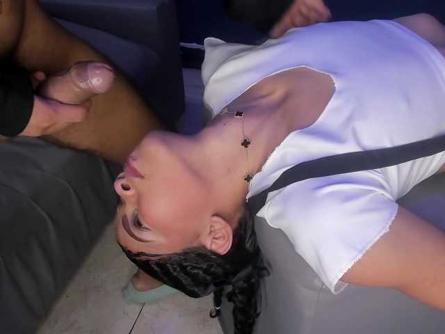 Bemylover11 from BongaCams