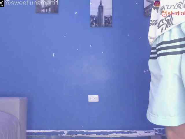 Bemylover11 webcam