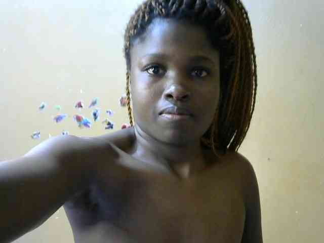Molient123 webcam