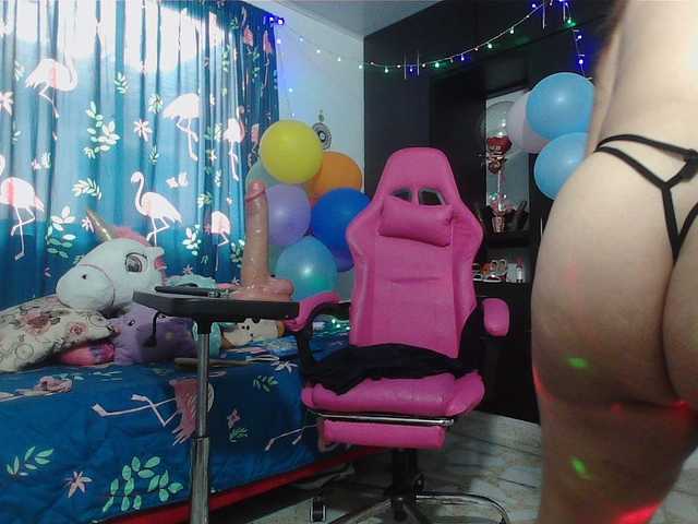 rous-kinky's BongaCams show and profile