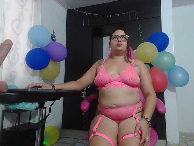 rous-kinky's BongaCams show and profile