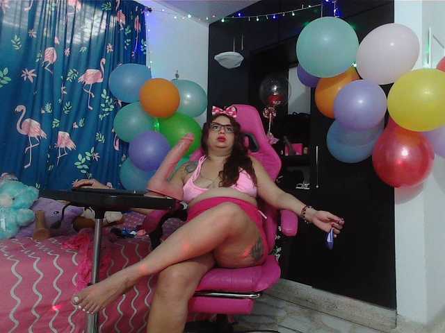 rous-kinky's BongaCams show and profile