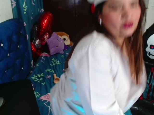 rous-kinky webcam
