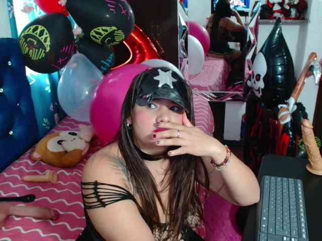 rous-kinky webcam