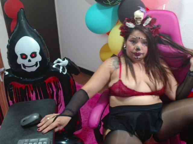 rous-kinky webcam