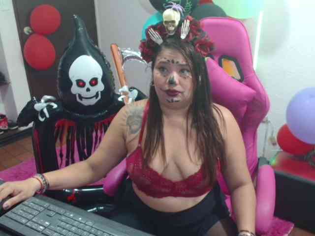 rous-kinky webcam