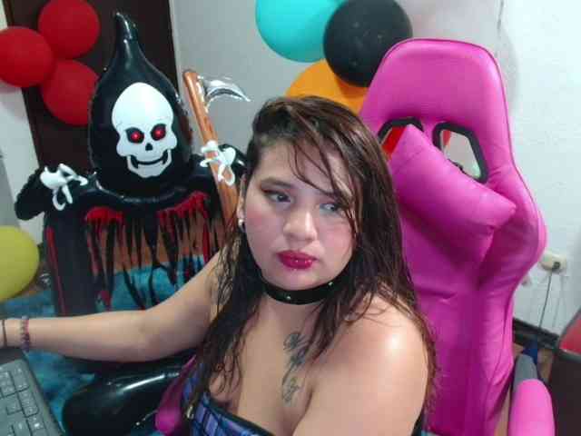 rous-kinky webcam