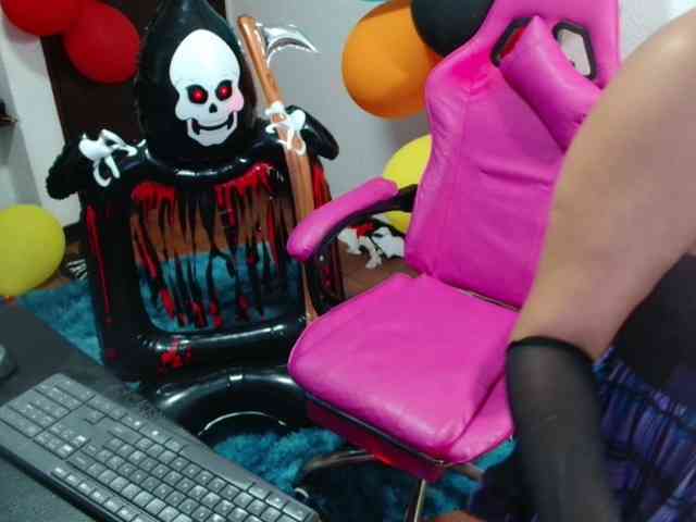 rous-kinky webcam