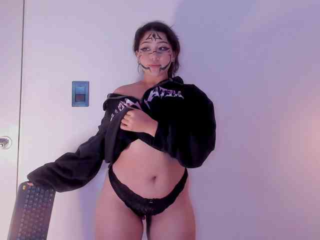 Miyu-Izumo webcam
