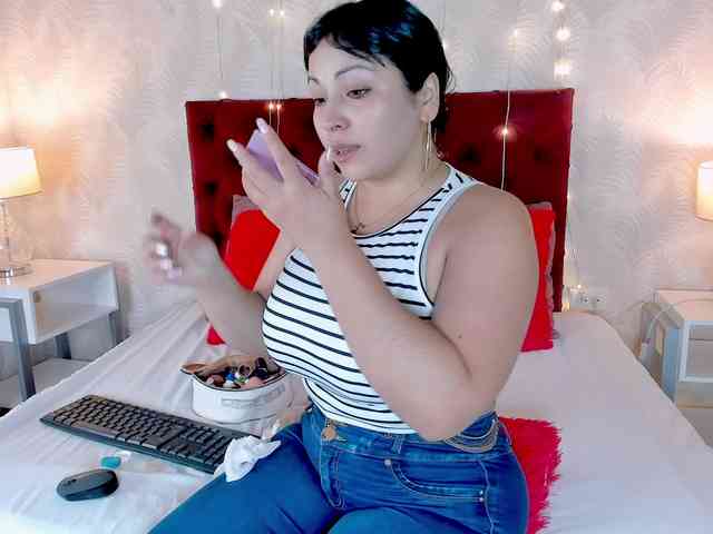 Karlyprint Live Webcam on BongaCams