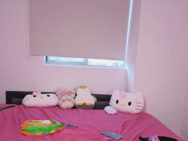 LunaAndVenus on BongaCams 