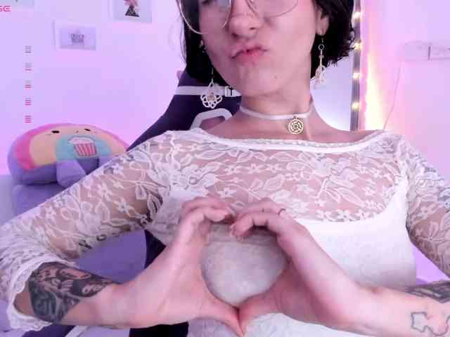 Jazmintorres webcam