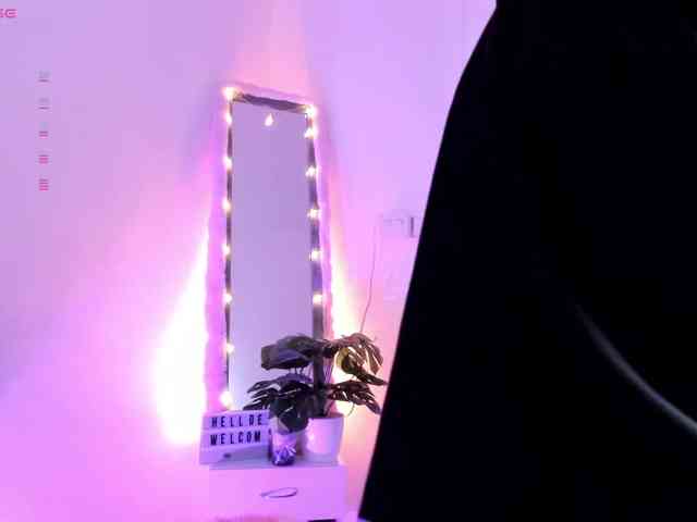Jazmintorres webcam