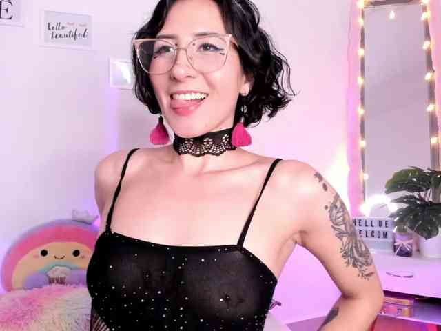 Jazmintorres webcam