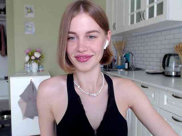 Модель: YourJuly