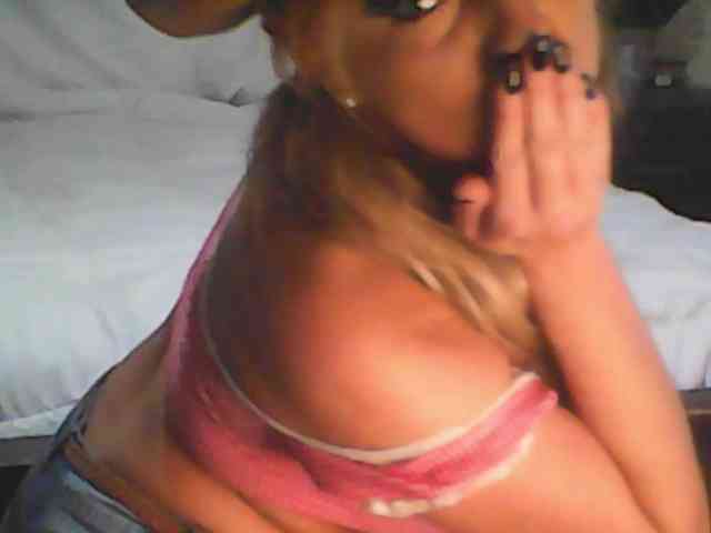 shellybean webcam