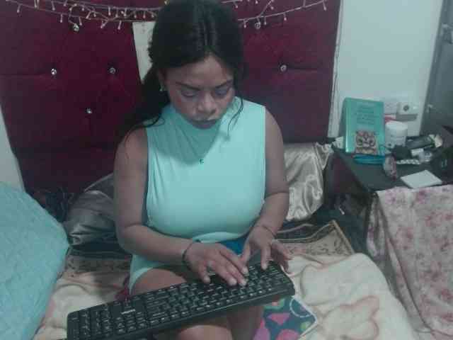 lizethrey73 webcam