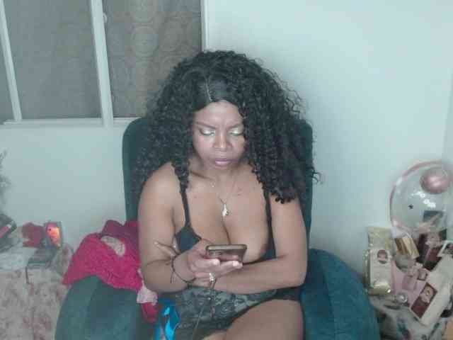 lizethrey73 webcam