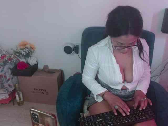 lizethrey73 webcam