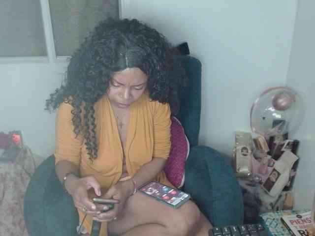 lizethrey73 webcam