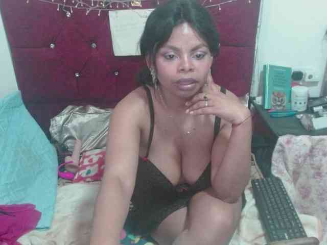 lizethrey73 webcam