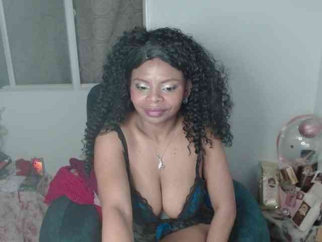 lizethrey73 webcam