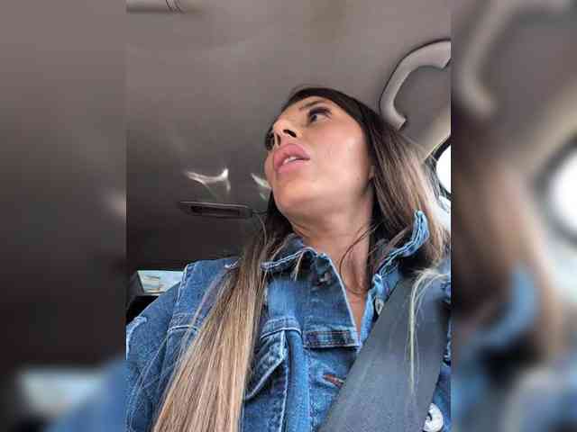 Jaklinesexxy webcam