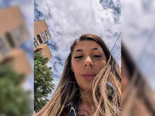 Jaklinesexxy webcam