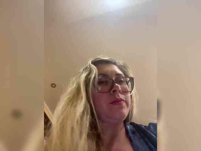 Elegant00Girl webcam