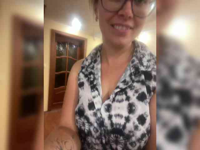 Crystal00Girl webcam