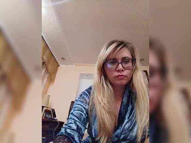 Elegant00Girl webcam