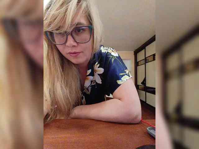 Elegant00Girl webcam