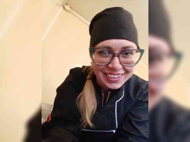 Elegant00Girl webcam