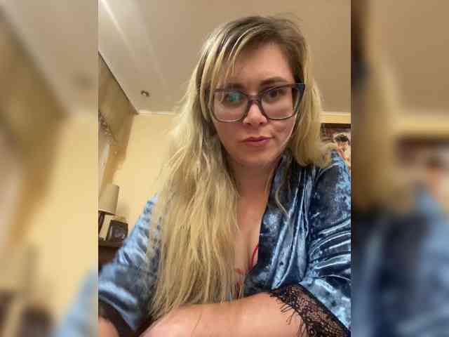 Elegant00Girl webcam