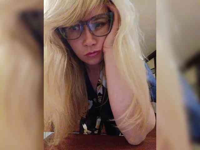 Elegant00Girl webcam