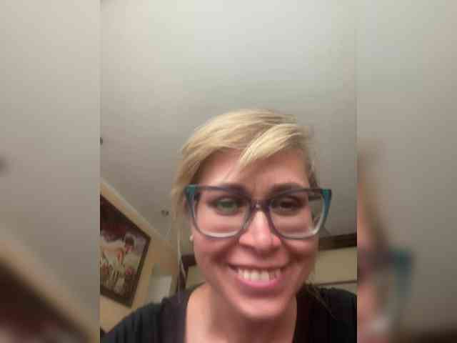 Crystal00Girl webcam
