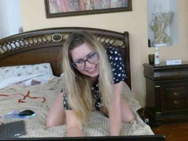 Elegant00Girl webcam