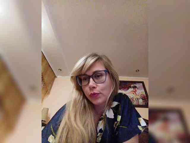 Elegant00Girl webcam